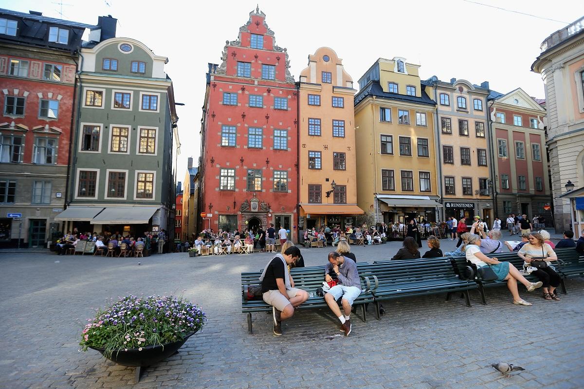 Подруга уже пару лет живет в Стокгольме, но не перестает удивляться скучной жизни шведов придется, Швеции, живут, общем, жизни, совсем, немного, будет, которые, всего, самых, шведов, чтобы, потом, несколько, документы, могут, случае, просто, обязательно