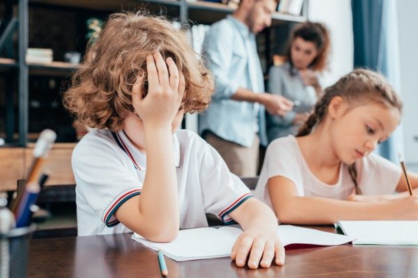 Почему дети не любят школу