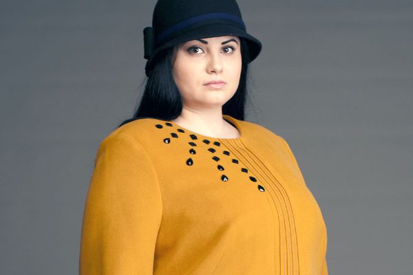 Одежда, что увеличит габариты женщины в два раза, чтобы принц точно заметил