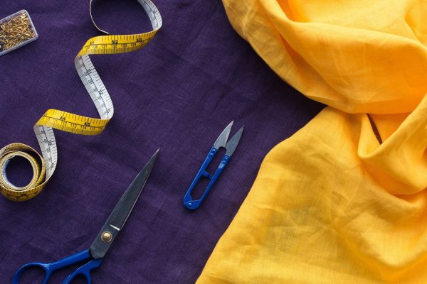 От каких тканей в гардеробе следует отказаться