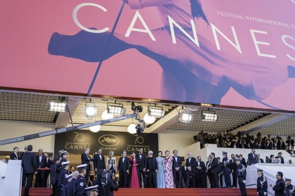 Чем запомнилось зрителям открытие Каннского кинофестиваля 2022 года