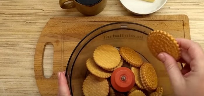 карамельный торт с орехами