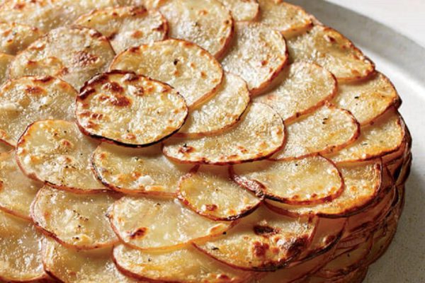 Запеченный картофель «Буланжер». Этот французский рецепт удивительно прост!