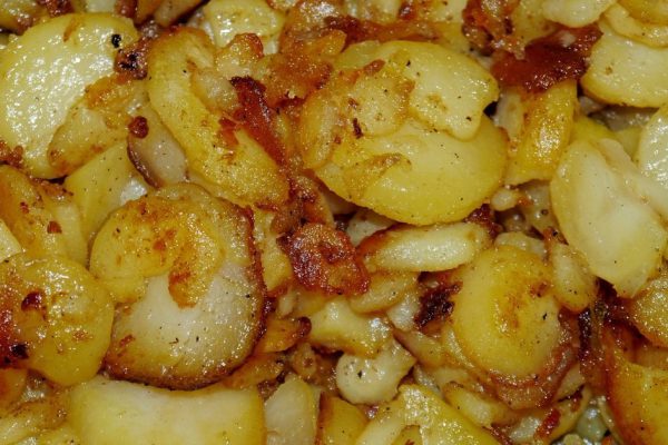 Кому не стоит ежедневно ужинать картофелем