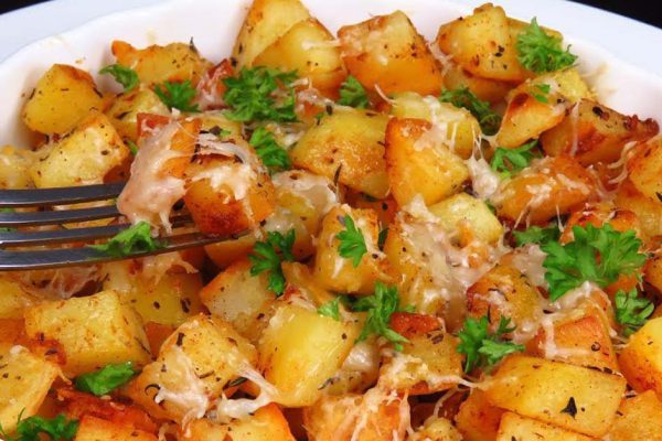 Картофель по рецепту пожилой итальянки, что готова есть его три раза в день