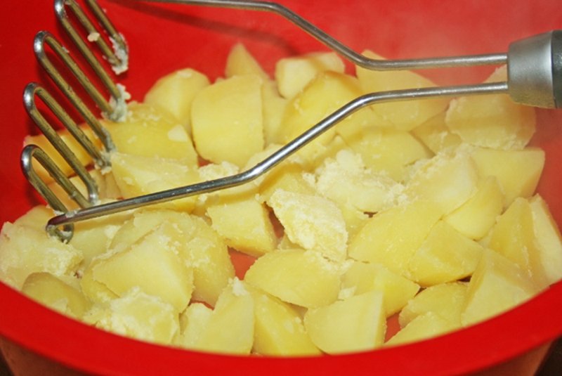 zemiakové tyčinky so syrom