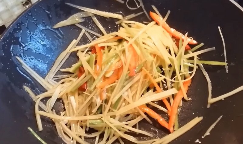 картошка с овощами по китайски