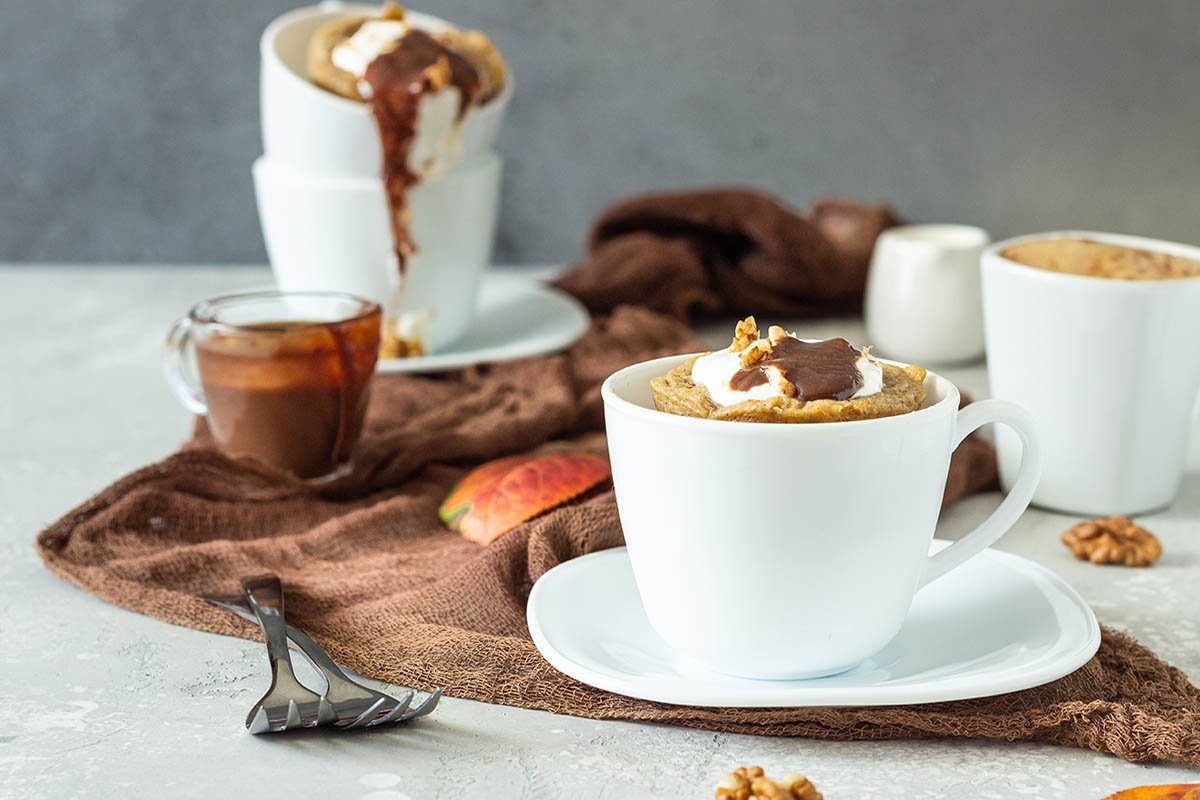 ванильный кекс в чашке