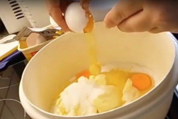 Это совершенно удивительное блюдо: аппетитные кексы «Волны Дуная»!