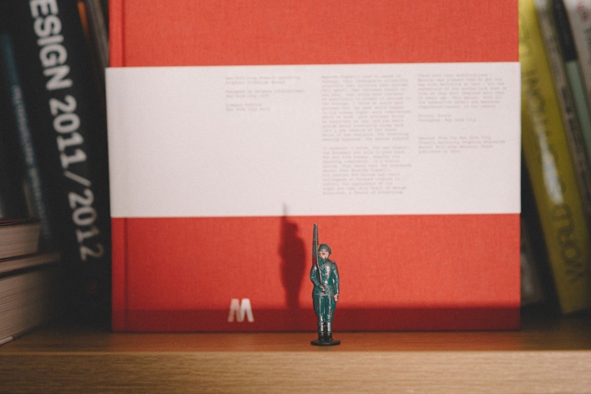 что делать со старой литературой