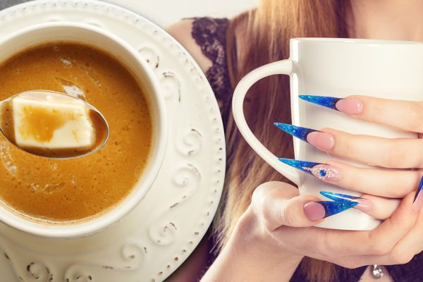 Сотрудница привезла из Польши, где заработала большие деньги, рецепт кофе по-варшавски