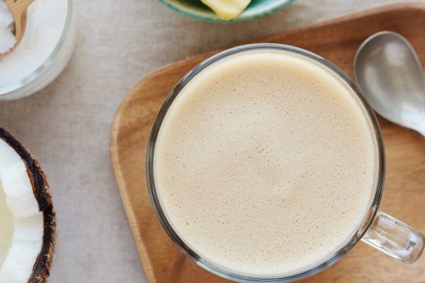 bulletproof coffee, blended with organic grass fed butter and MCT coconut oil, paleo, keto, ketogenic drink breakfast