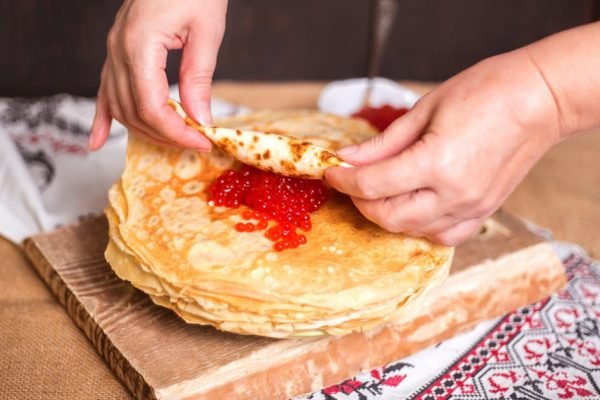 Чтобы весь год жить богато, пожарьте блины в этот день