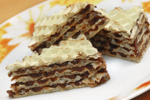 Вафельный кокосовый торт без выпечки, легкий для фигуры и кошелька