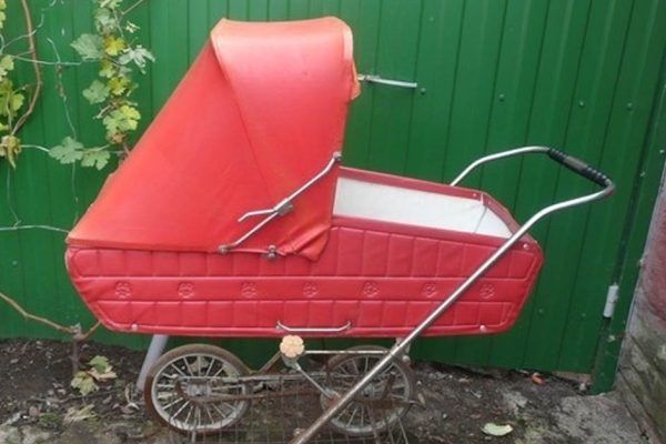 Какими были коляски в советское время и можно ли назвать их удобными