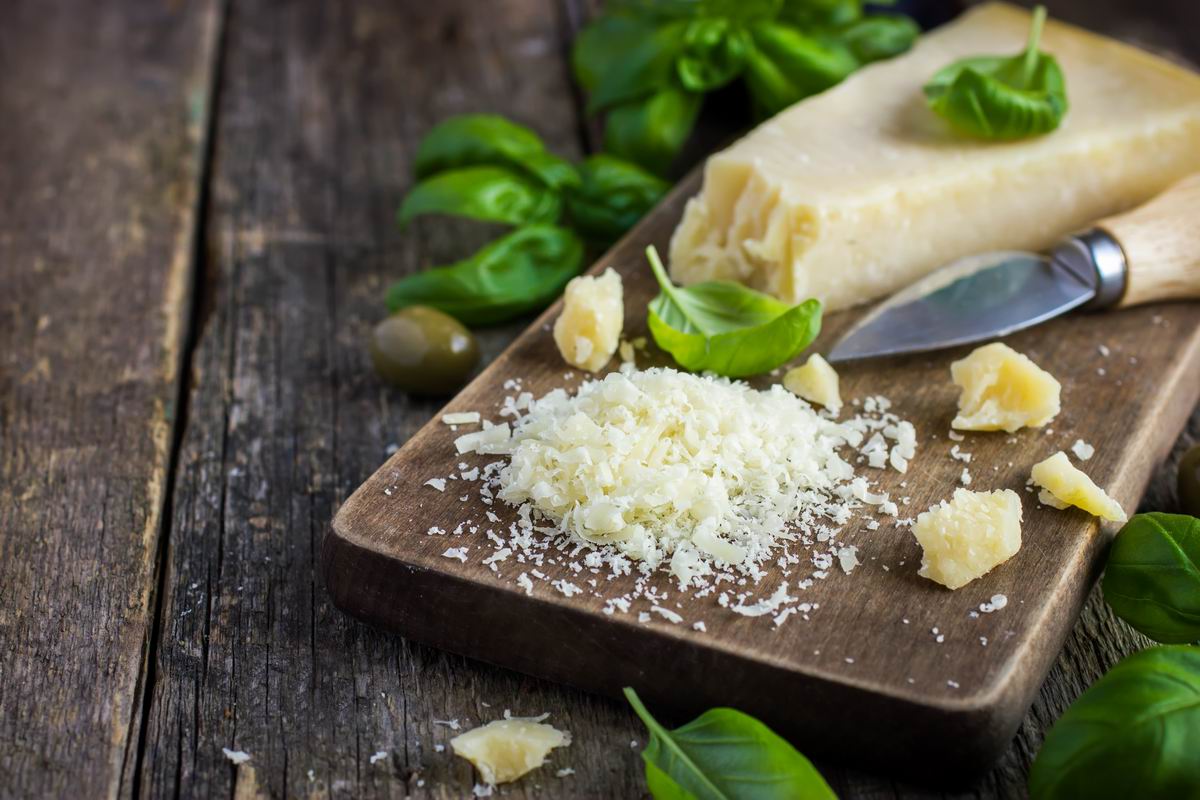 Почему «короля итальянских сыров» уносят с прилавков, хотя он стоит бешеных денег Кулинария,Кухня,Молоко,Продукты,Сыр