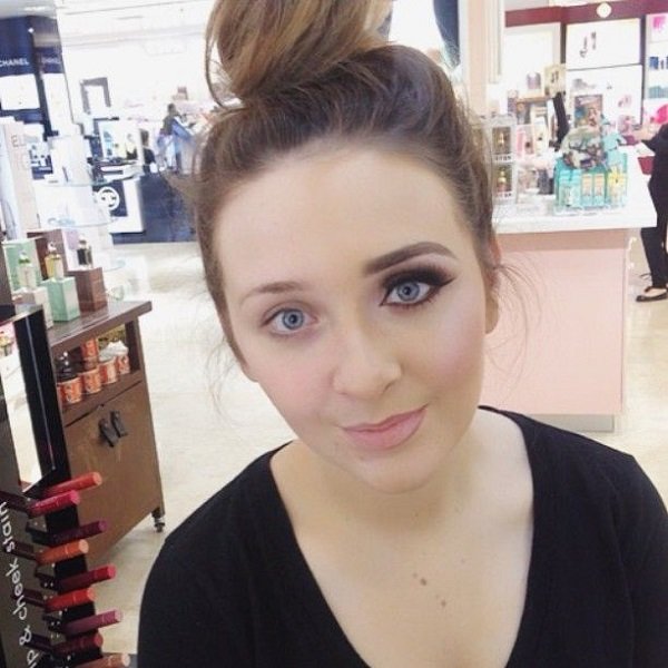 макияж на одной половине лица