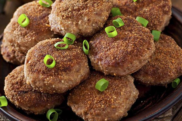 Веская причина готовить котлеты без хлеба и без мясорубки, но с овсянкой