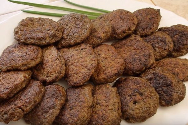 Как приготовить котлеты из куриной печени