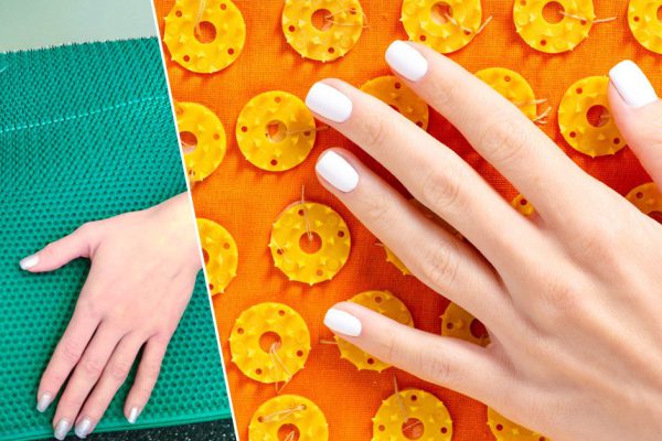 Регулярно использую аппликатор Кузнецова, лежу на аппликаторе Ляпко, без них не мыслю своей жизни