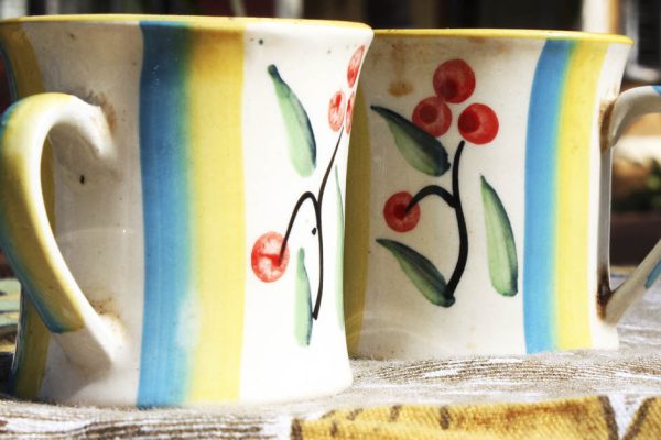 Почему родственникам нельзя есть из одной тарелки