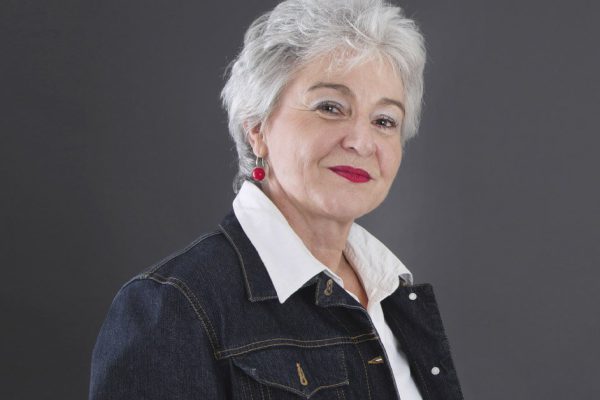 Красивая седина и почему пришло время изменить отношение к ней