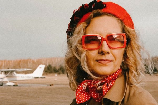 После переезда в Италию стала выглядеть на 10 лет моложе, переняла привычки красивых итальянок