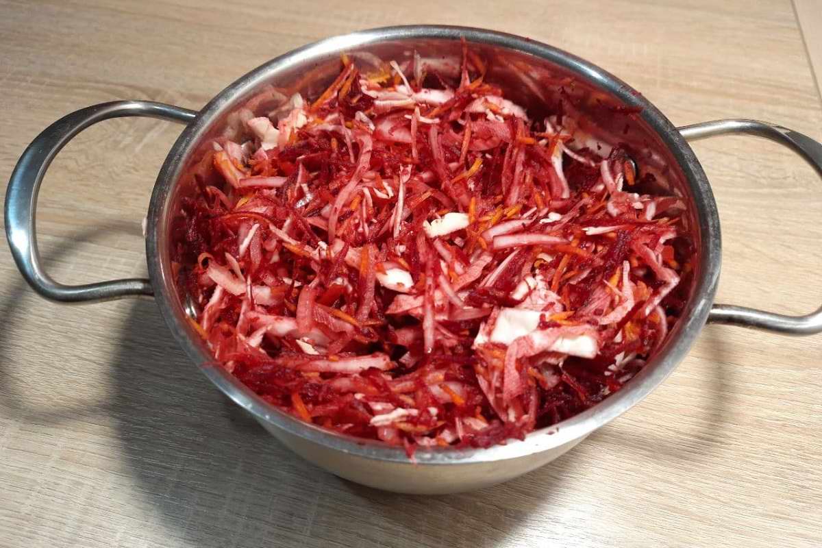 Рецепт любимого салата Брежнева «Кремлевская хряпа» салат, получается, будет, которая, добавить, лавровый, ингредиенты, вкусное, месиво, первого, маринада, сахара, закуска, листья, «Кремлевская, салата, чтобы, хряпать, верхние, капусты