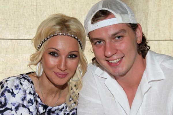 Лера Кудрявцева сообщила, что ушла от мужа, поклонники в шоке