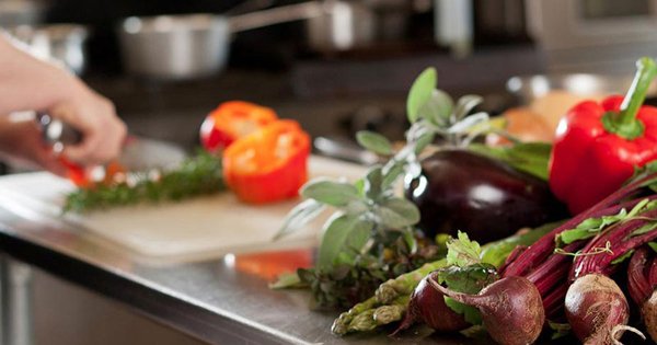 Тонкости кухонного мастерства: 20 практичных трюков, которые помогут тебе стать примерной хозяйкой!