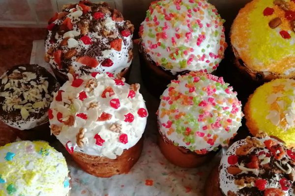 Мама печет куличи только по рецепту Дарьи Цвек, передала мне все тайны берегини галицкой кухни