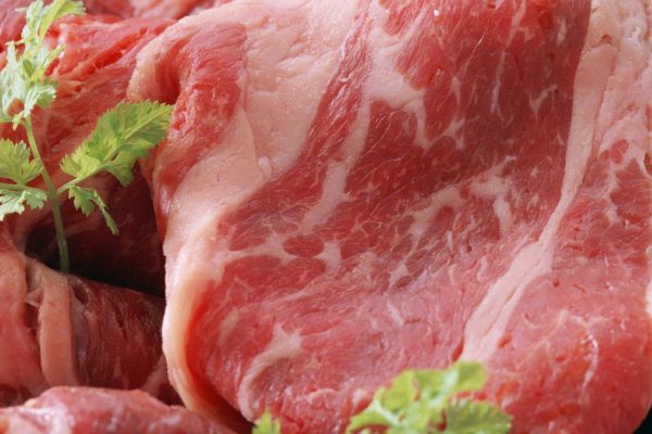 Спросил у поварихи, можно ли повторно замораживать мясо, ее взгляд и ответ я не забуду никогда