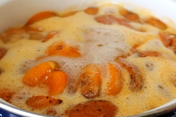 Домашняя курага из абрикосов, что будет полезнее магазинной в разы