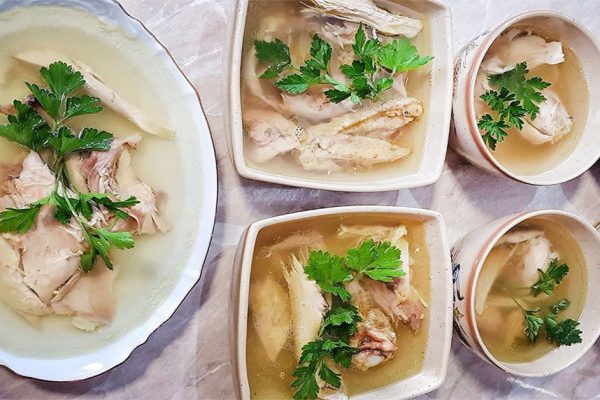 Куриный холодец как альтернатива бульону в горячие летние деньки