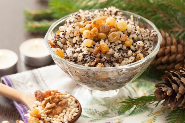 Kutya is a Christmas dish made of wheat grains, poppy seed, nuts, raisins and honey. Porridge, which began the celebration of Christmas.