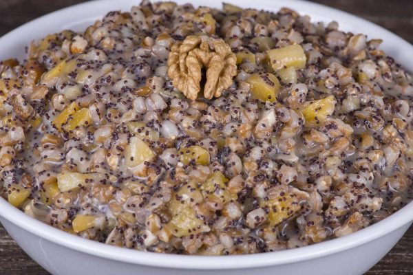 Как сварить кутью, чтобы получилась рождественская, а не поминальная