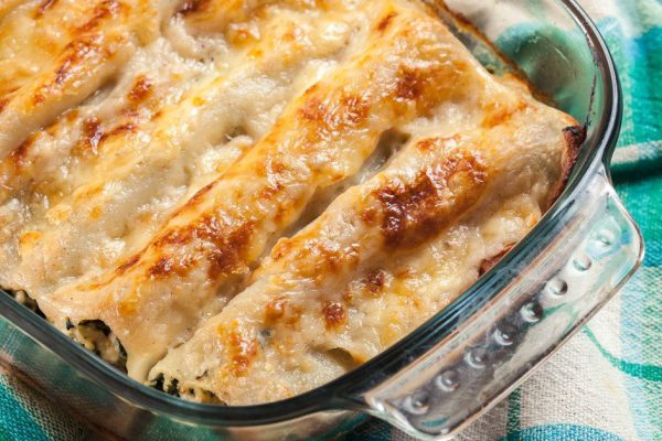 Закуска из фарша, жена может съесть на пляже сразу 2 банки