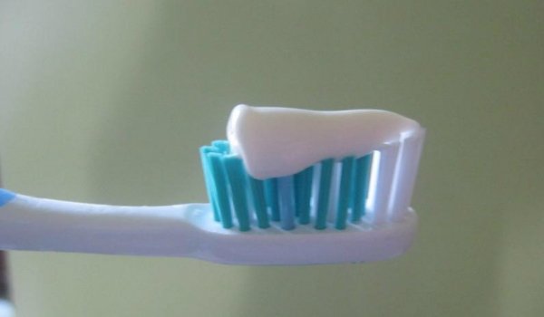 зубная паста с фтором