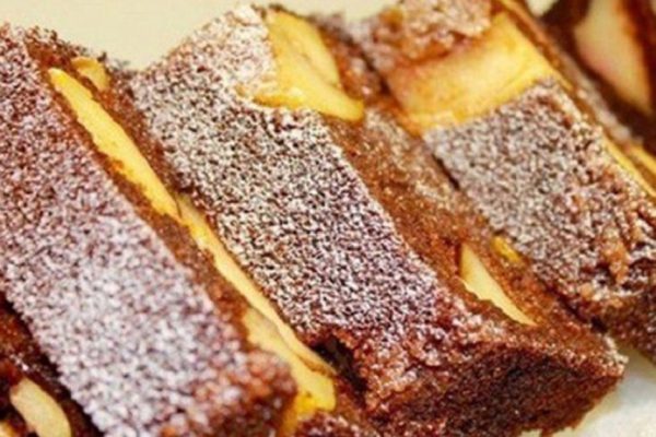 Как приготовить яблочный пирог на кефире