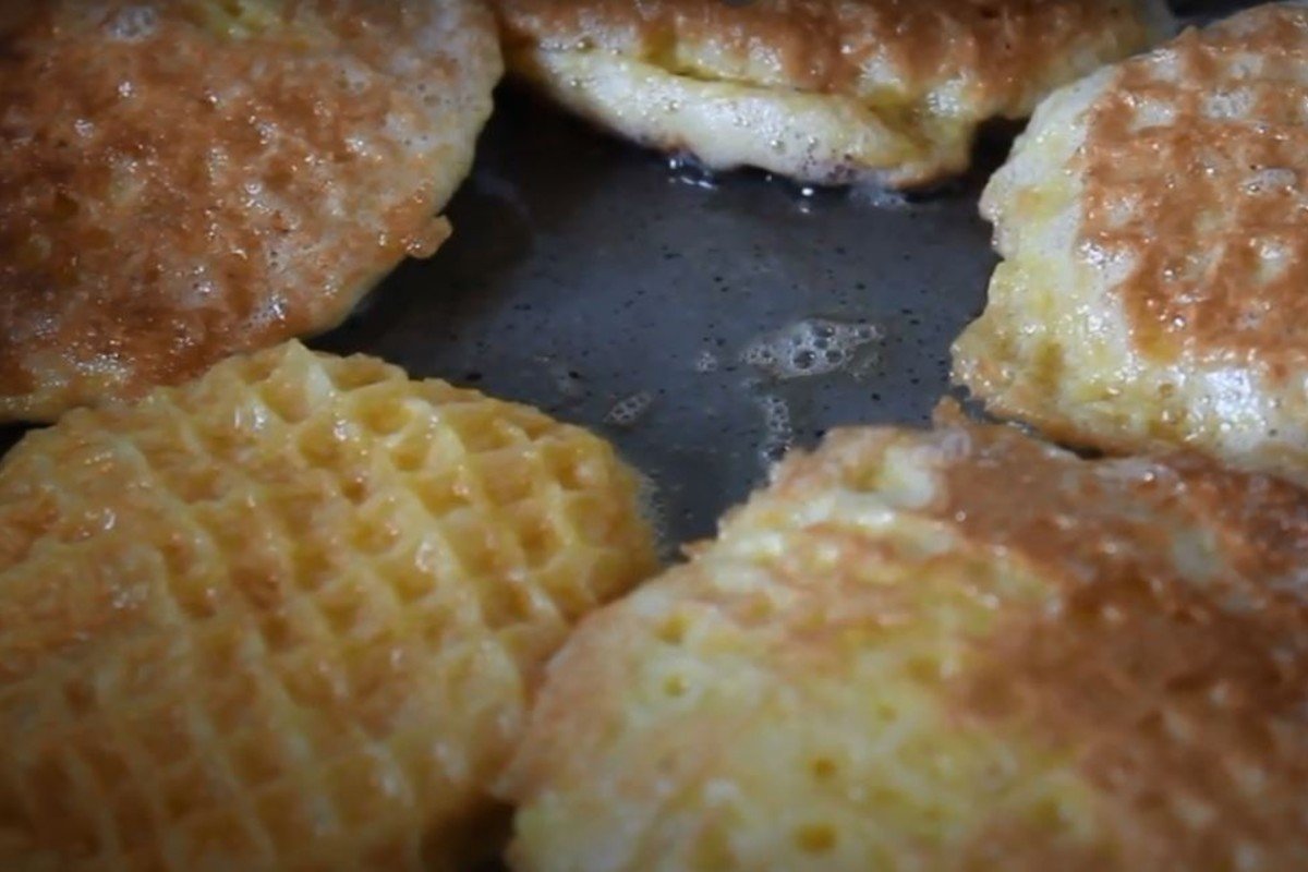 вафли с фаршем и сыром