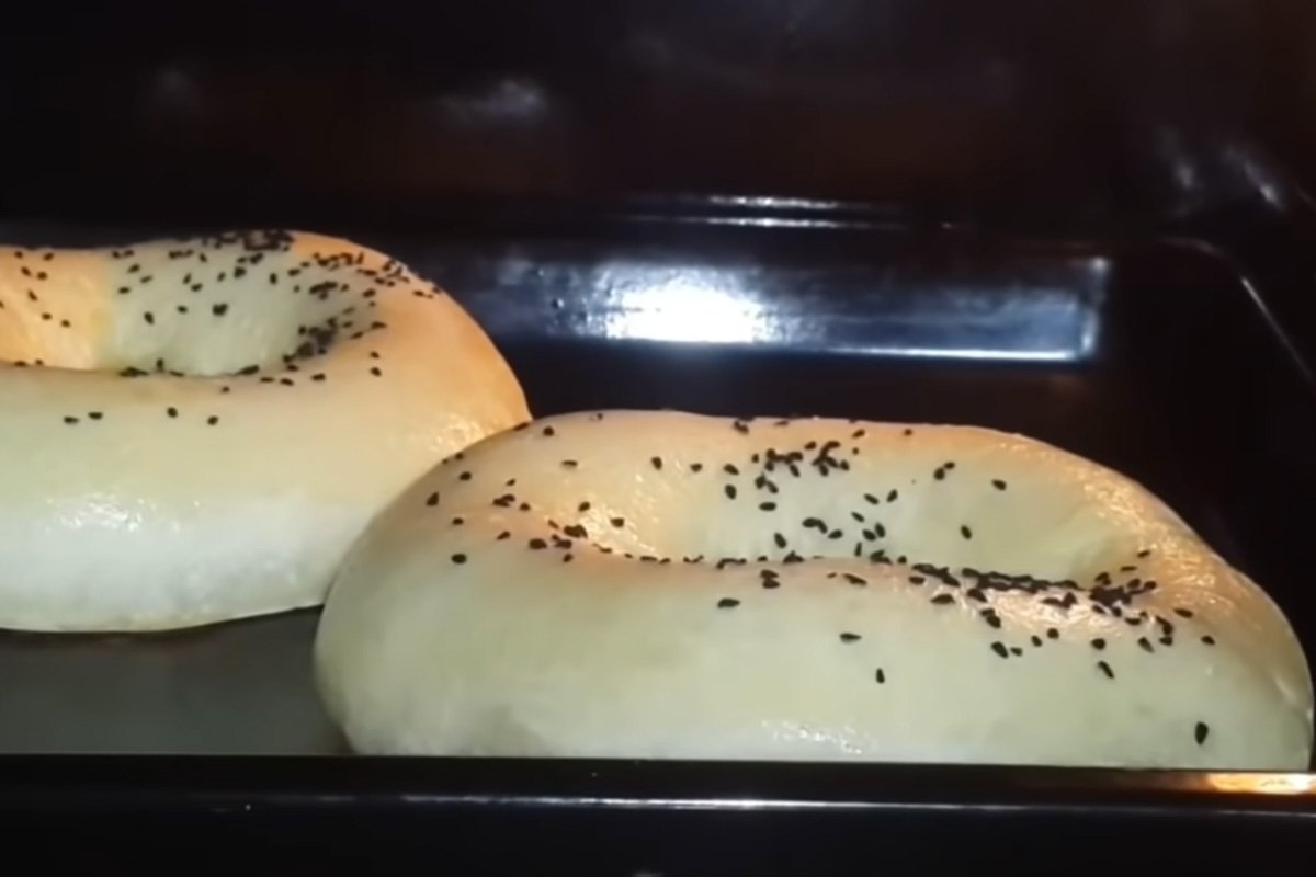 Узбекская хозяйка научила меня готовить лепешки на воде, хлеб больше не покупаю Узбекская хозяйка научила меня готовить лепешки на воде, хлеб больше не покупаю Кулинария,Выпечка,Кухня,Питание,Продукты,Тесто