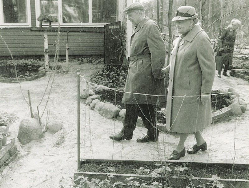 академик лихачев биография