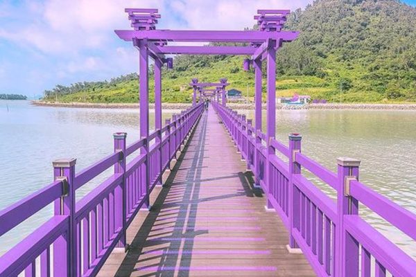 Зачем звать хитрого корейца в заброшенную деревню