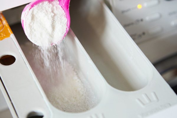 Зачем засыпать соду в лоток стиральной машины