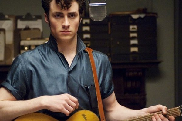 Список фильмов для создания весеннего настроения