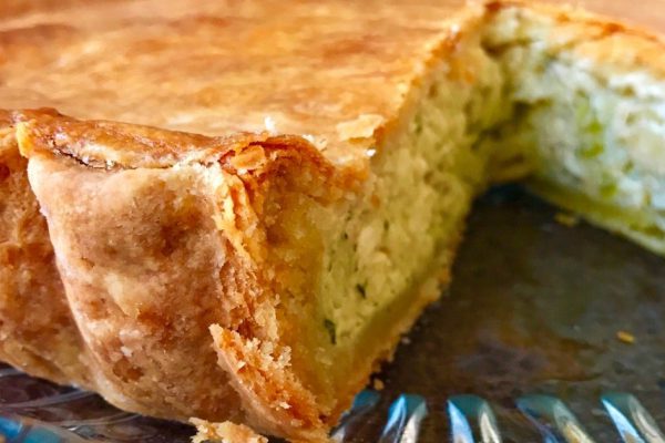 Как испечь луковый пирог