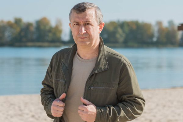 Мама сообщила, что вернулся мой настоящий папа, вот только для меня родным отцом давно стал отчим