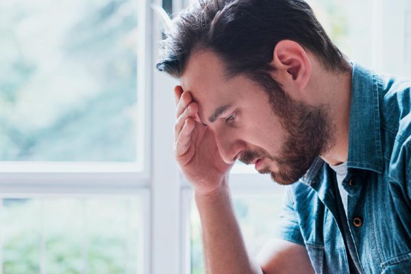 Влюбился в чудесную девушку, никак не могу перестать думать о ней, но она уже замужем