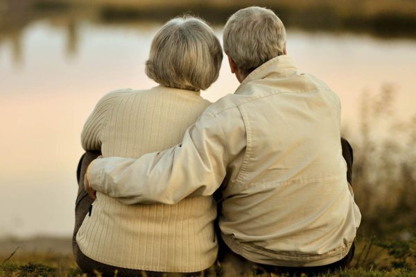 Каким знакам зодиака последний месяц лета принесет любовь