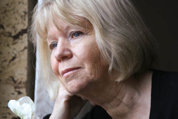 Маме пришлось выгнать двоих дочерей из дому, одну беременную, вторую с маленьким ребенком на руках